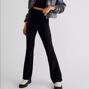 Free People Slim Velvet Pull On Pant